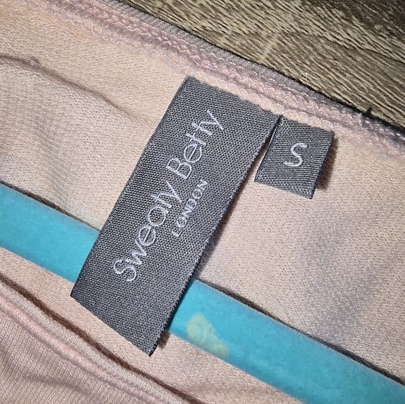 Sweaty Betty Dolman Sleeve Boxy Peach Sweatshirt with Thumbholes Oversized S - Picture 7 of 11